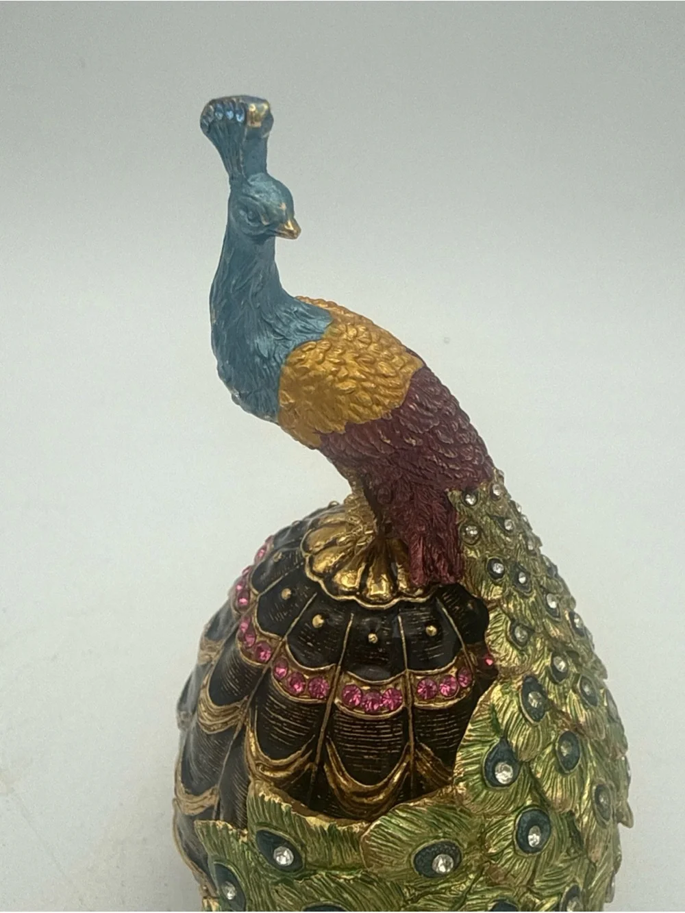 VTG Bejeweled Peacock Bird Egg Trinket Box Magnetic Lid Enamel Inside 4”